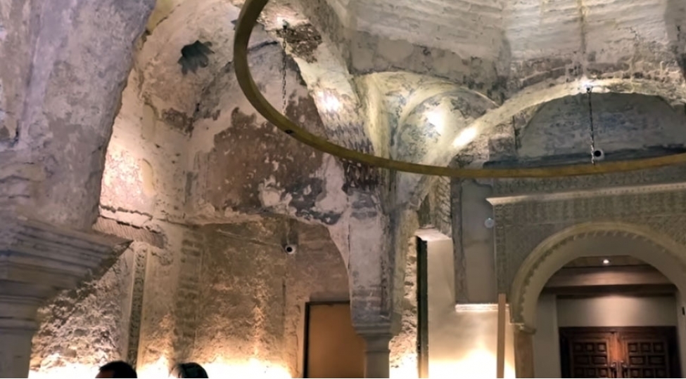 ispaniyada-qedim-hamam-video