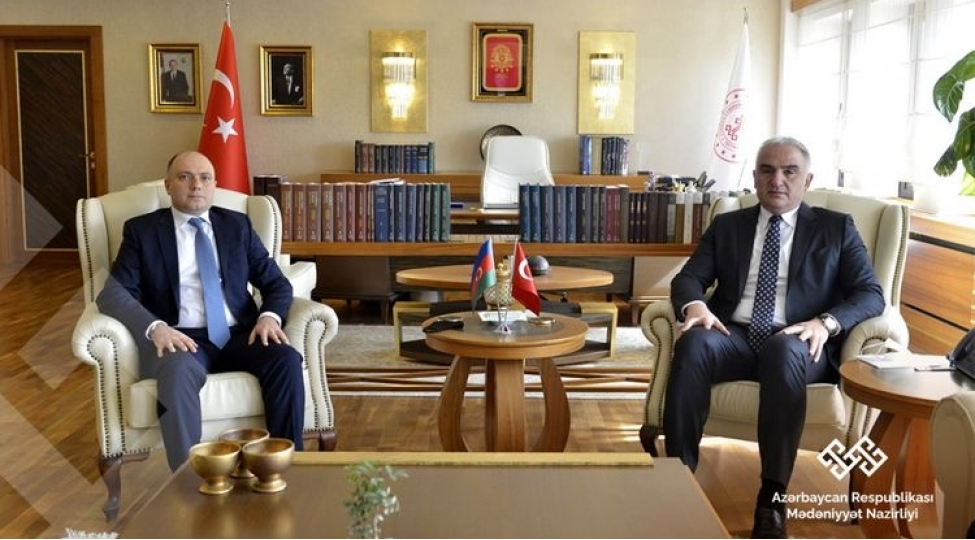 medeniyyet-sahesinde-emekdashliq-senedleri-imzalanib