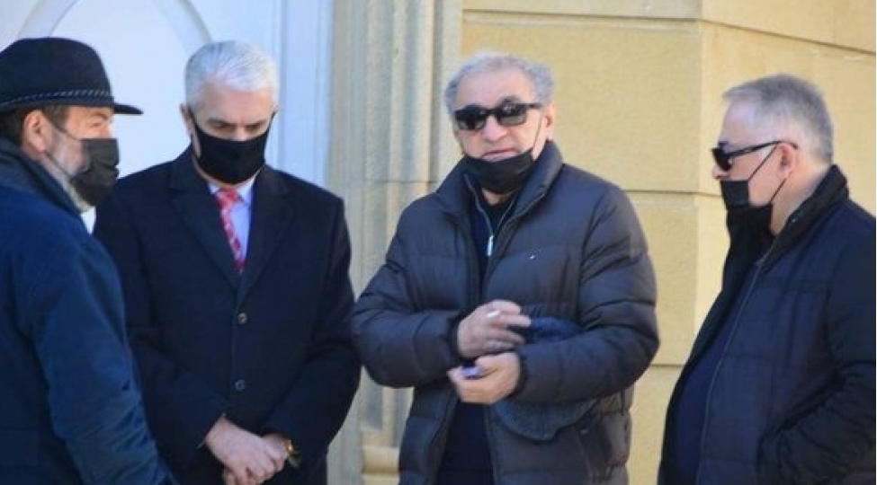 fexreddin-manafov-hamimiza-chox-agirdir