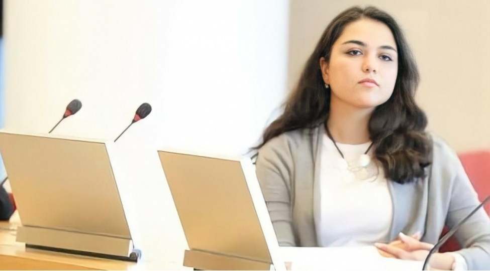 heyder-eliyev-sarayina-yeni-metbuat-katibi-teyin-olundu