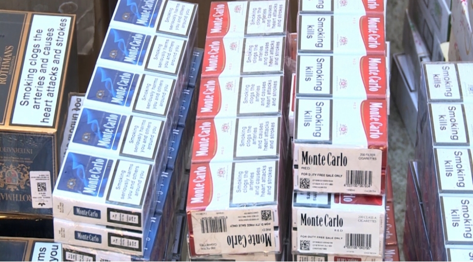 aksiz-markasi-olmayan-xeyli-sayda-alkoqollu-ichki-ve-tutun-memulatlari-ashkarlanib-foto