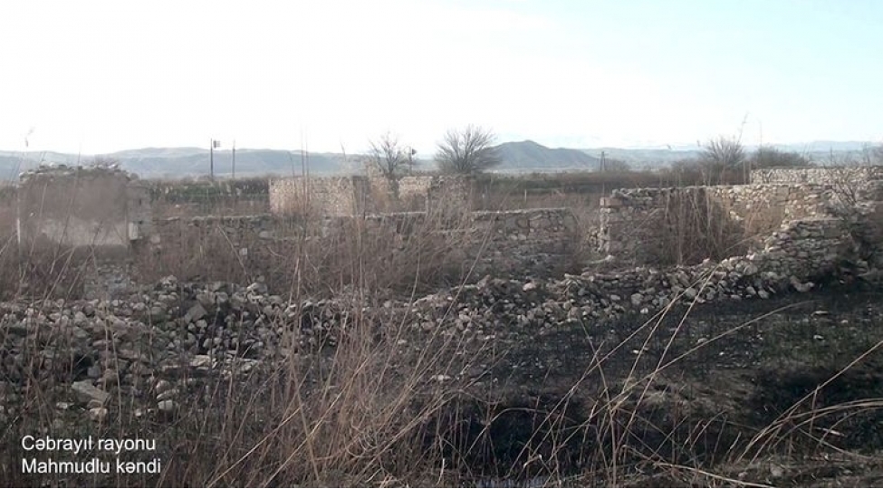 cebrayilin-mahmudlu-kendi-video