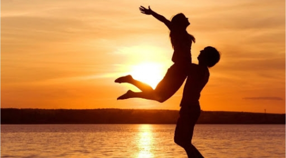 tarixe-dushen-sevgi-hekayeleri-foto