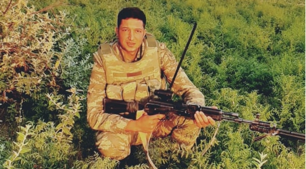 veten-size-ogul-deyib-qucaq-achdi