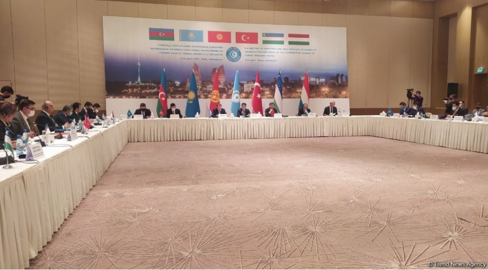 bakida-turk-shurasinin-informasiya-ve-media-uzre-mesul-resmilerinin-toplantisi-kechirilir-yenilenib-video