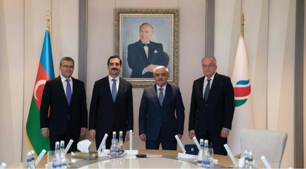 socar-in-prezidenti-turkiye-sefiri-ile-gorushdu