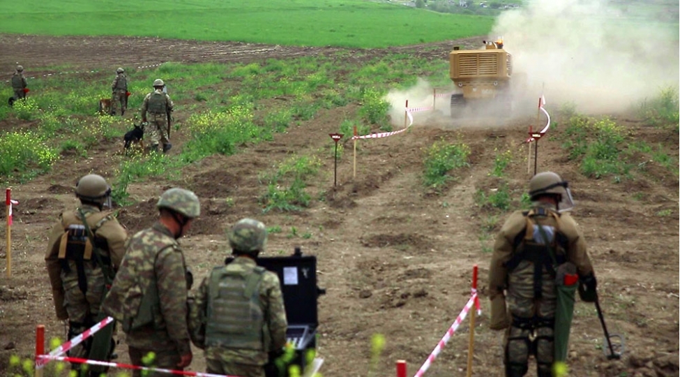 mn-muhendis-qoshunlarinin-fealiyyeti-davam-edir