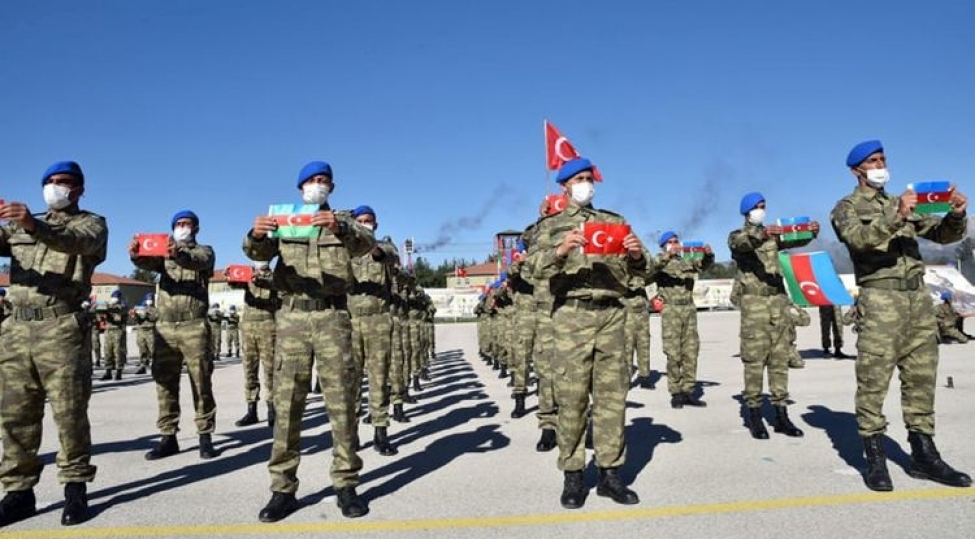 herbi-qulluqchularimiz-turkiyede-kechirilen-kursu-muveffeqiyyetle-bitiribler-foto