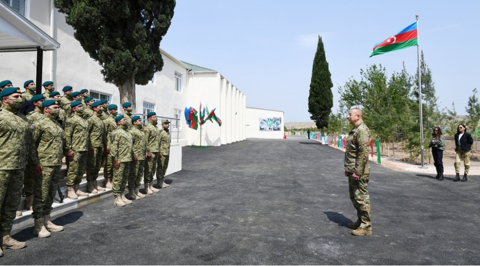 serhedlerimizin-tehlukesizliyinin-qaranti-muzeffer-azerbaycan-ordusudur