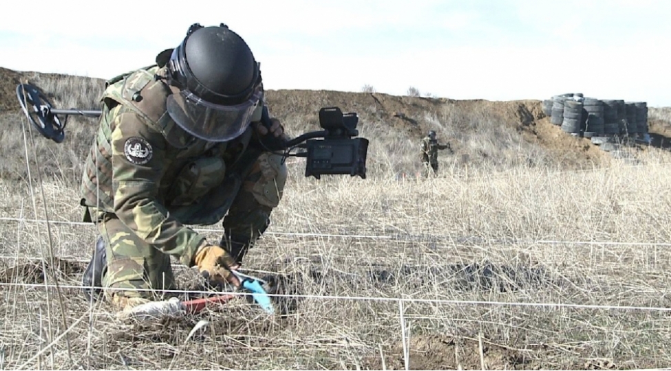 oten-ay-erzinde-285-hektar-erazi-minalardan-temizlenib