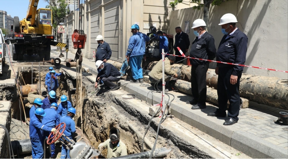 20-min-abonente-xidmet-edecek-kohne-qaz-xetti-yenilendi-foto
