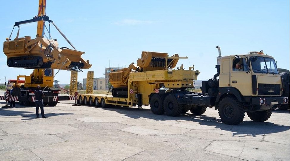 turkiyeden-azerbaycana-yeni-minatemizleyen-getirilib-video