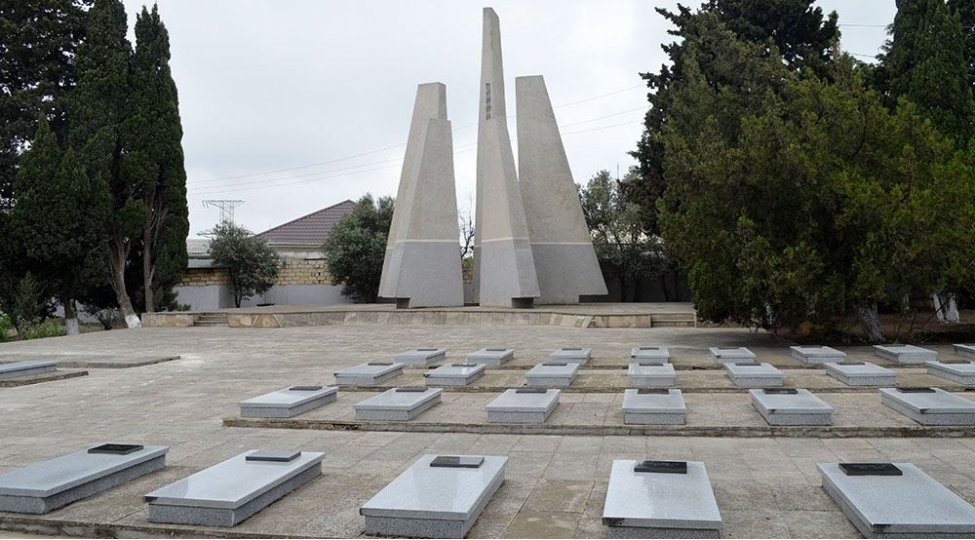 azerbaycan-ordusunda-imecilik-kechirilib-video