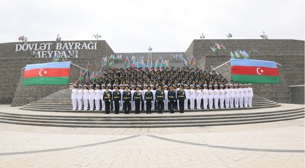 dsx-akademiyasinin-10-cu-buraxilish-merasimi-kechirilib