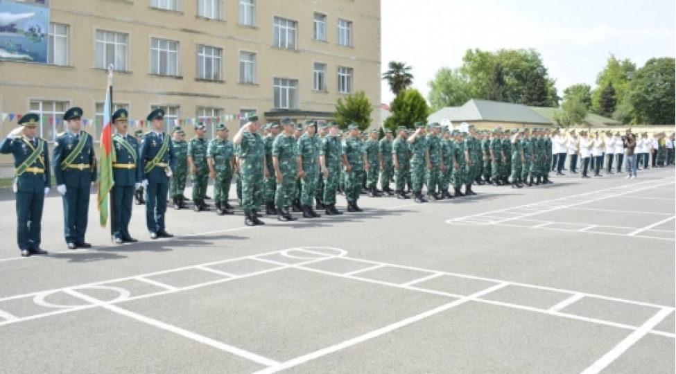 zaqatalada-esger-ozunu-niye-gulleleyib