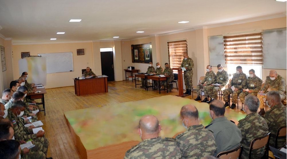 azerbaycan-ordusunun-anti-terror-emeliyyatina-hazirligi-barede-tapshiriq-verildi