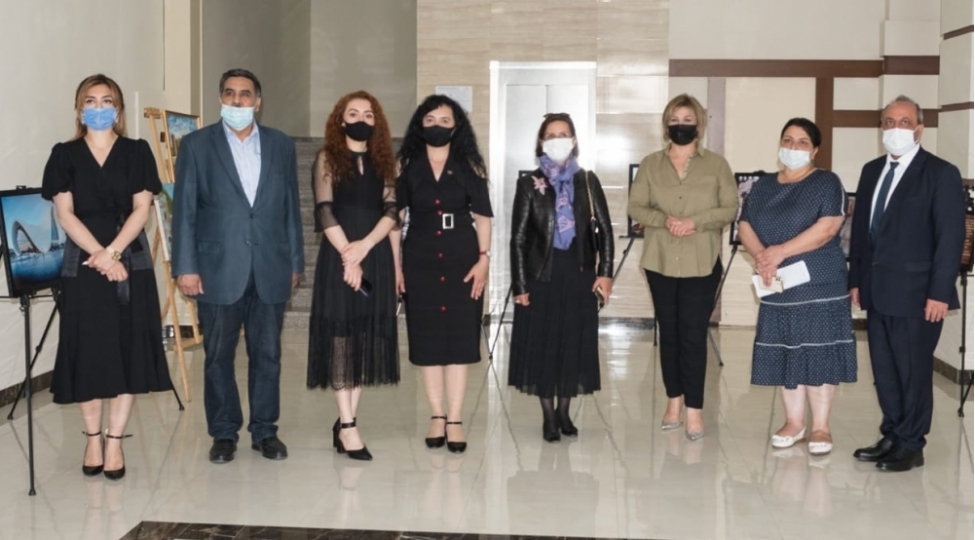 muzeyler-medeni-servetimizdir-adli-resm-sergisi-kechirilib-foto