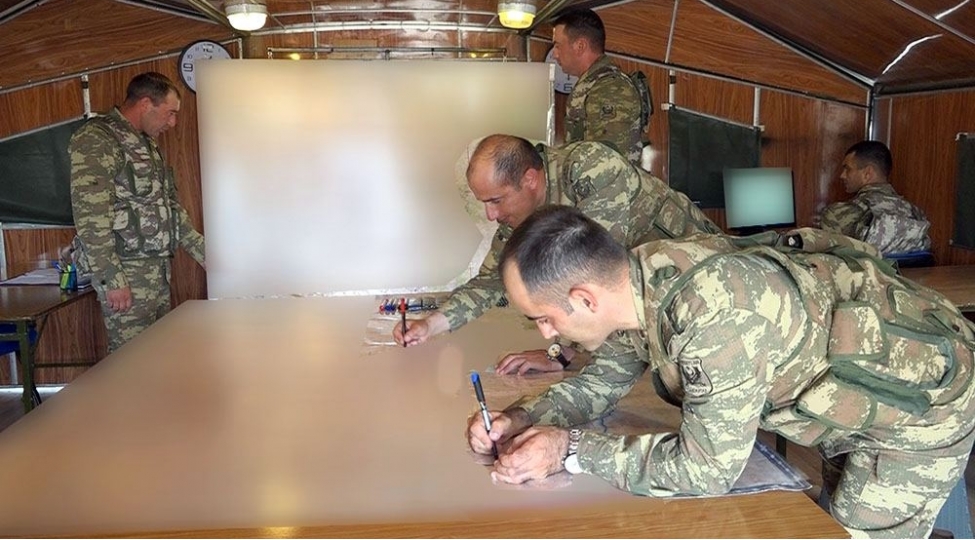 komanda-qerargah-telimi-davam-edir-video