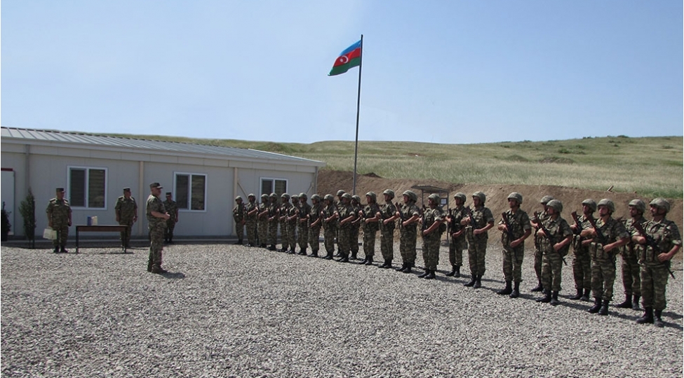 agdamda-yeni-herbi-hisselerin-achilishi-olub-video