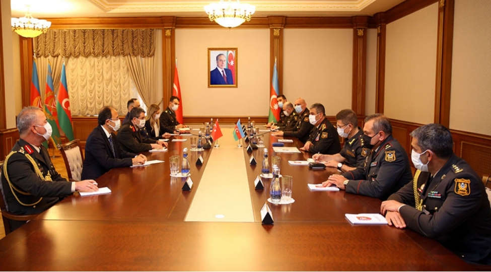 emekdashligin-inkishaf-perspektivleri-muzakire-olunub