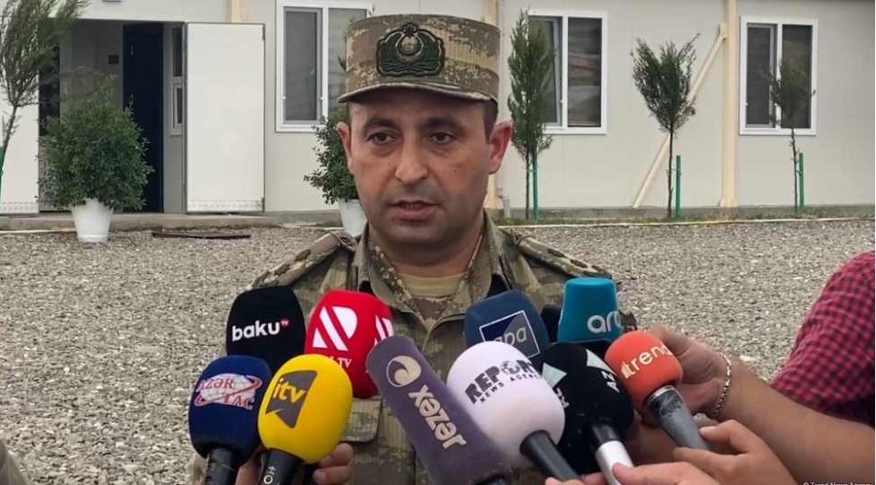 azad-edilmish-erazilerde-60-dek-modul-tipli-menteqe-herbi-qulluqchularimiza-tehvil-verilib