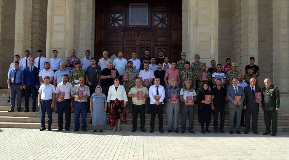 tedbirde-her-kes-teki-veten-sag-olsun-deyib