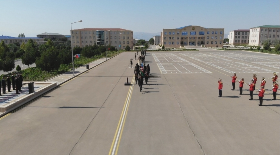 ehtiyat-zabit-hazirligi-kursunun-buraxilish-merasimi-kechirilib-video-2