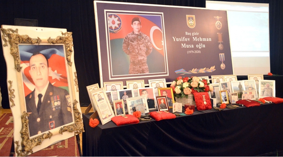 shehidler-olmez-adli-tedbir-kechirilib-foto