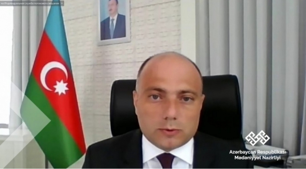 anar-kerimov-special-edition-talks-layihesinde-chixish-edib