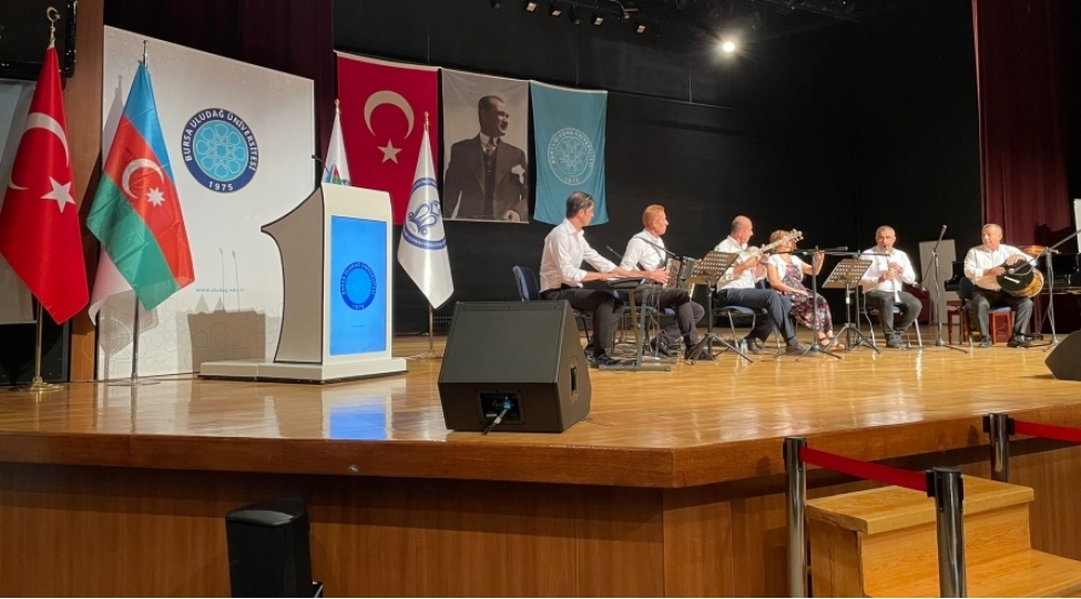 bursada-kechirilen-konsertde-qarabag-zeferi