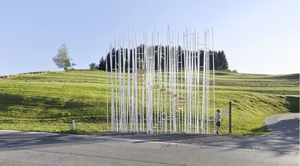 spiral-formali-avtobus-dayanacagi