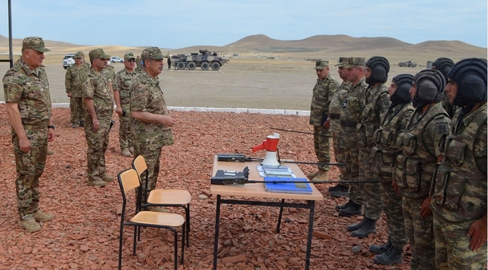 zakir-hesenov-poliqona-gedib