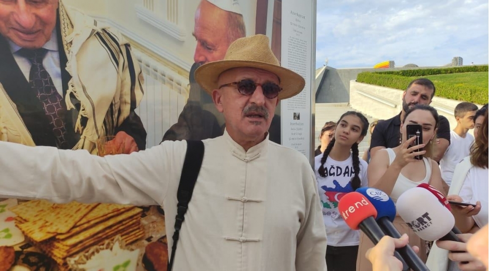 reza-deqati-harda-ki-haqsizliq-var-onu-chekib-dunyaya-gostermek-istemishem