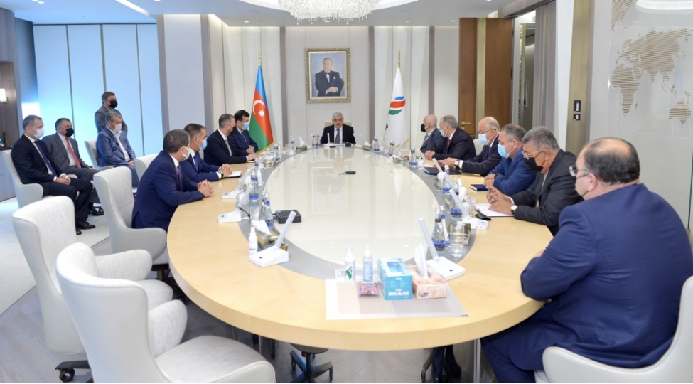socar-da-teqdimat-olub