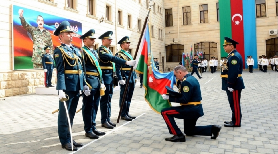 dsx-reisinin-iki-muavini-ehtiyata-buraxilib