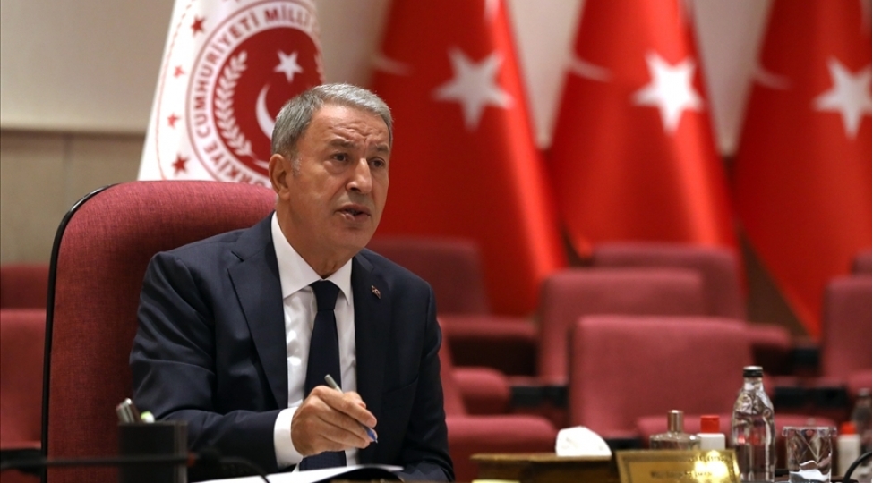 ermenistan-sehv-addim-atmamalidir-hulusi-akar