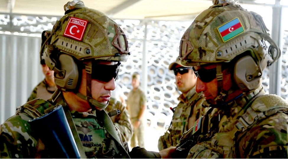 azerbaycan-ve-turkiye-herbchileri-birge-telim-meshqlere-bashlayib