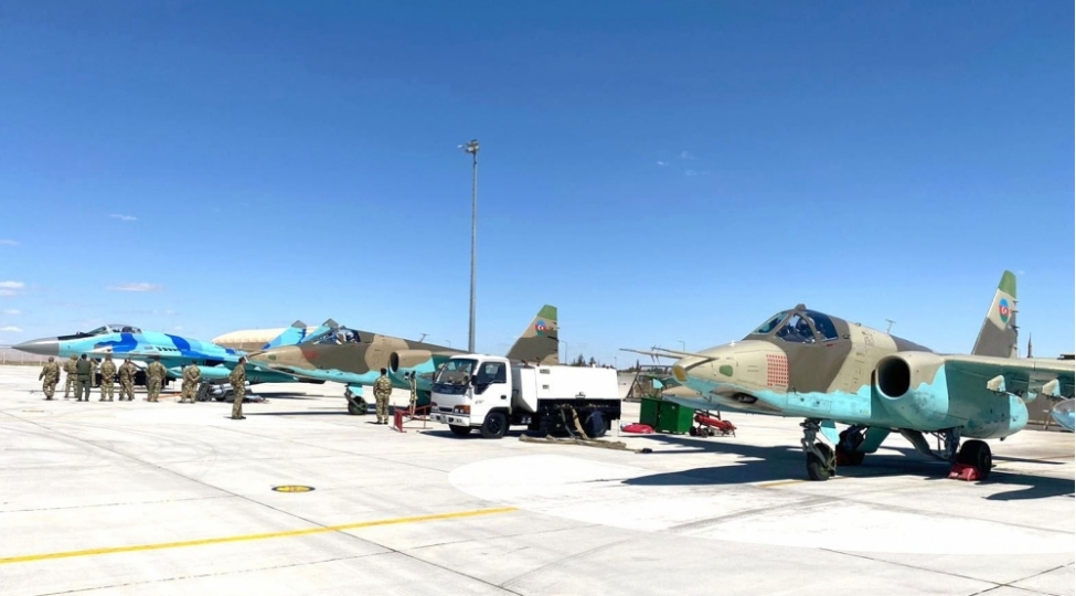 turaz-shahini-2021-telimlerinde-etrafi-tanima-uchushlari-kechirilib-foto