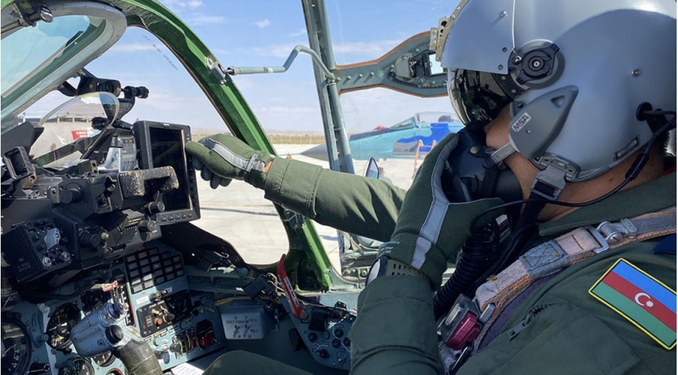 turaz-shahini-2021-birge-taktiki-uchush-telimleri-davam-edir-fotovideo