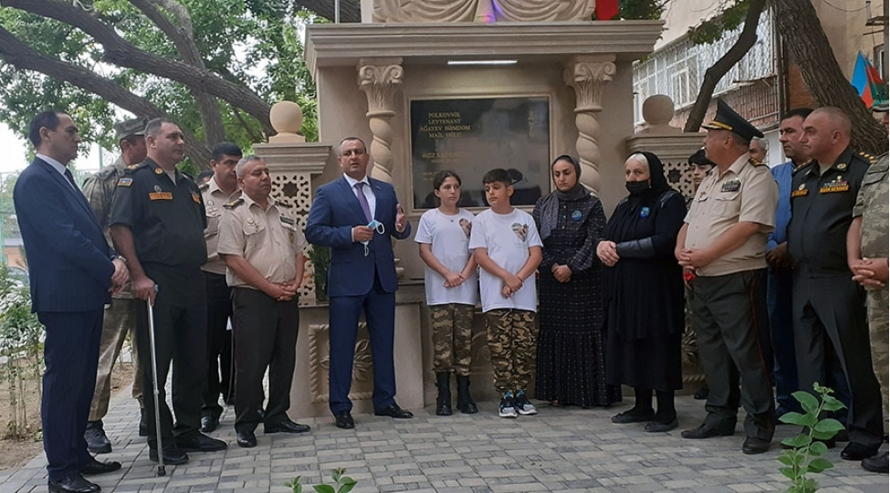 veten-muharibesi-shehidlerinin-xatiresi-yad-edilib-foto