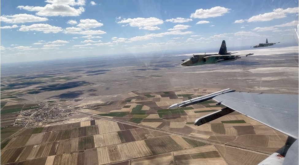 azerbaycan-ve-turkiye-doyush-teyyareleri-emeliyyat-uchushlari-edibler-fotovideo