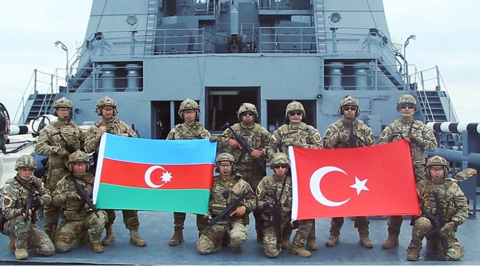 azerbaycan-ve-turkiye-sualti-hucum-ve-mudafie-qruplarinin-telim-meshqlerinde-novbeti-merhele-icra-olunub-videofoto