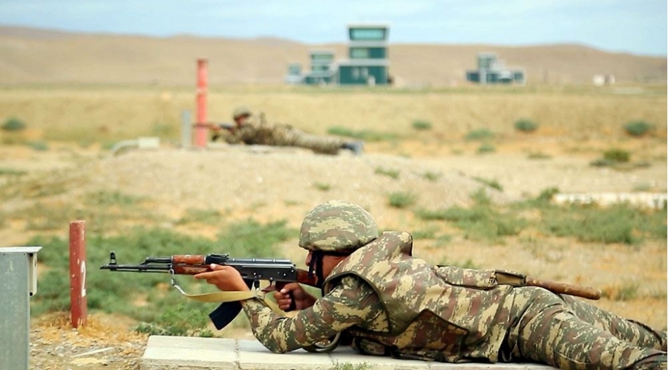 muddetden-artiq-heqiqi-herbi-xidmet-herbi-qulluqchularinin-novbeti-kursu-kechirilir