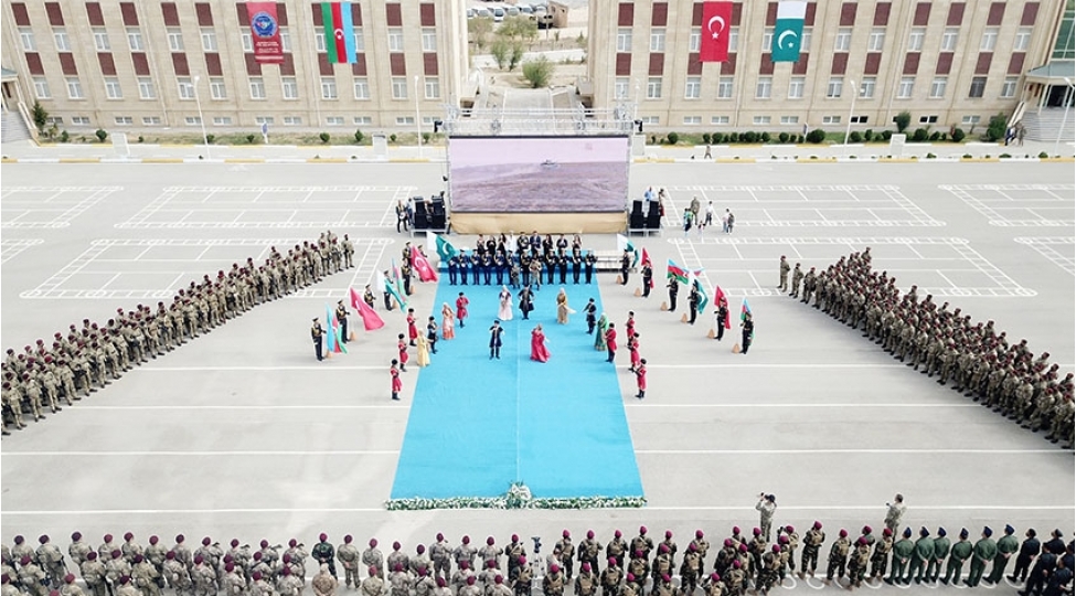 uch-qardash-2021-beynelxalq-teliminin-achilishina-hesr-olunan-tenteneli-merasim-kechirilib