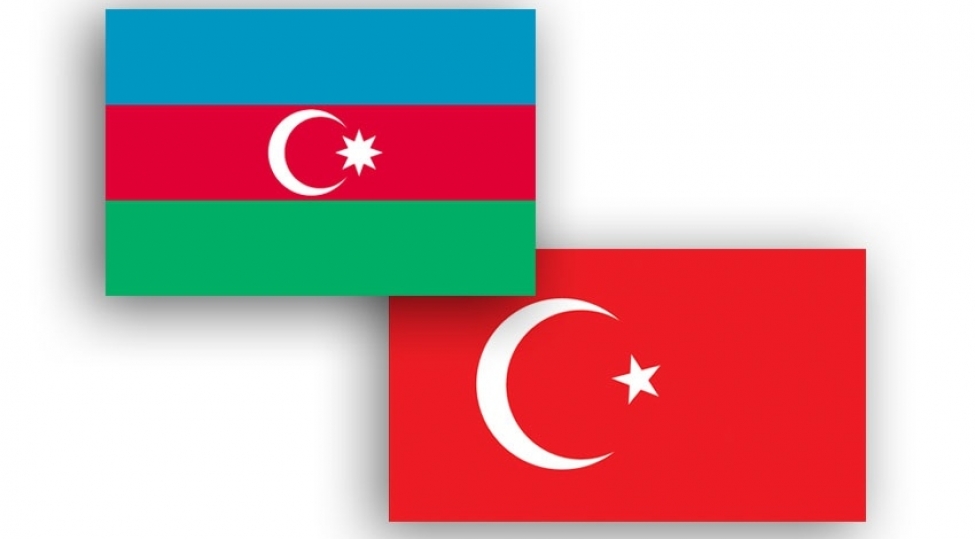 azerbaycan-ordusunun-bash-qerargah-reisinin-turkiyeye-seferi-davam-edir-video