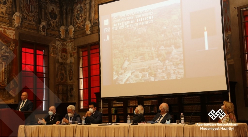 anar-kerimov-dinlerarasi-dialoq-forumunda-chixish-edib