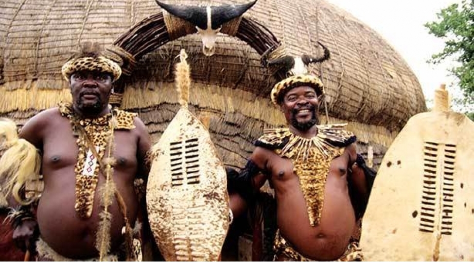 afrikanin-en-taninmish-qebilesi-zulularfoto