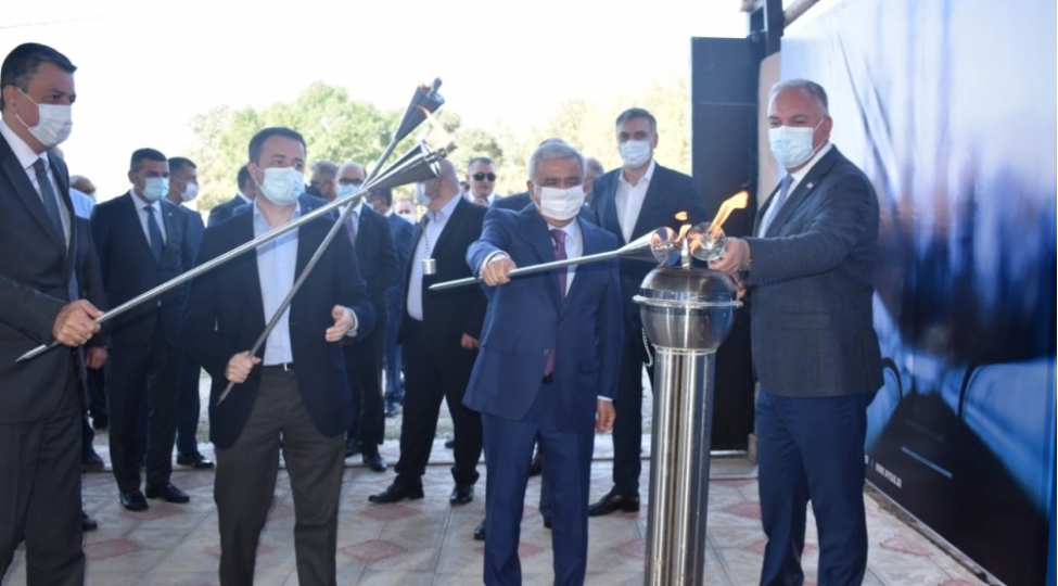 socar-gurcustanda-daha-bir-yashayish-menteqesini-tebii-qazla-temin-edib