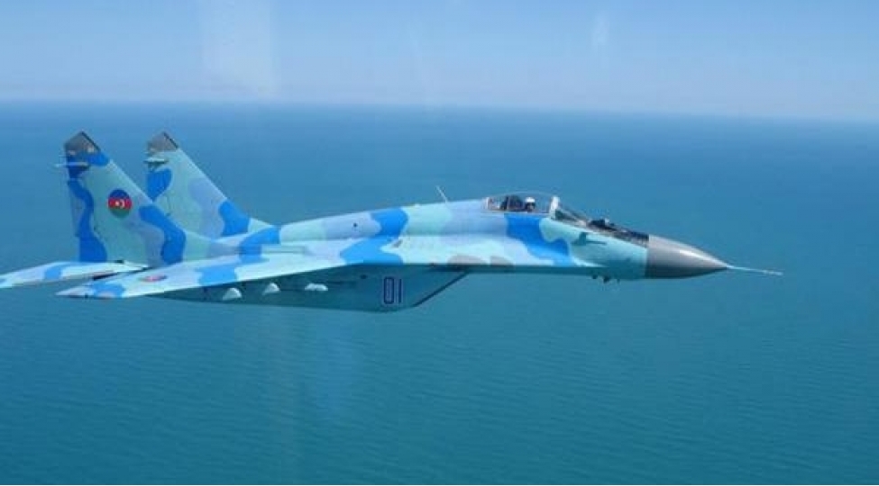 azerbaycan-qiricilari-bosfor-bogazi-uzerinde-uchacaq