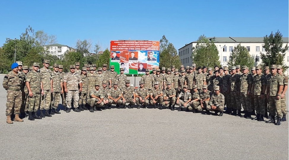 azerbaycan-ordusunda-semti-mueyyenetme-yarishlari-kechirilir